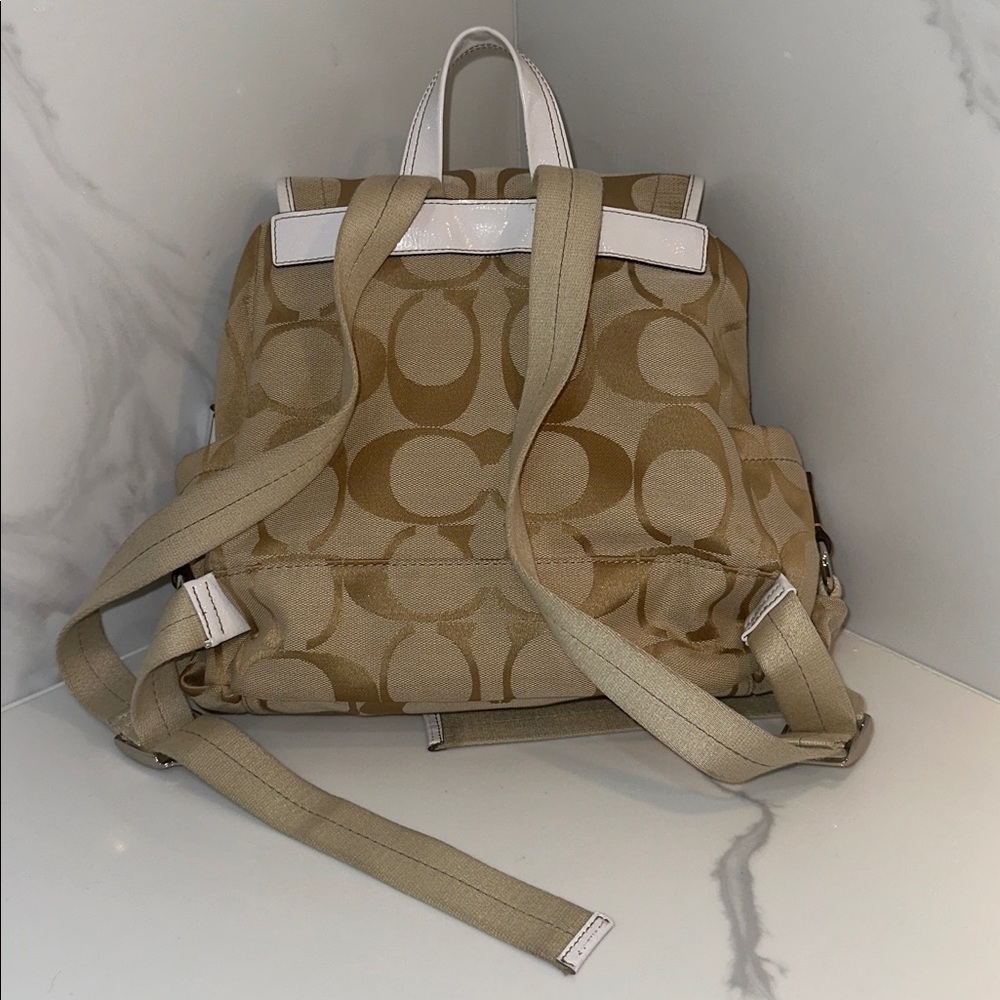 Coach Beige and White Signature Backpack - Picture 2 of 11